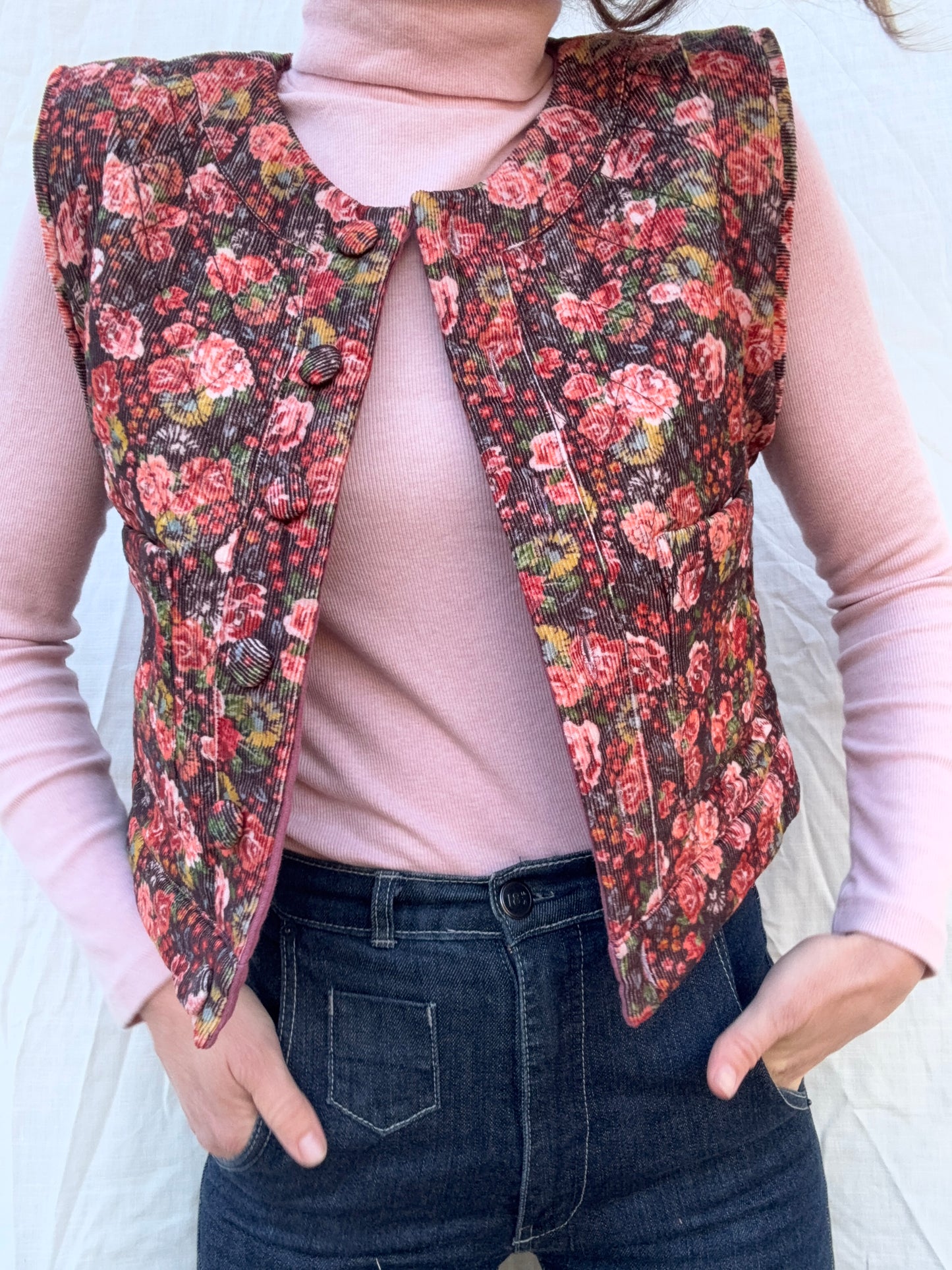 PREORDER - 100% RECYCLED COTTON CORDUROY - PEMBROKE CROP REVERSIBLE QUILTED JACKET/VEST FLORAL