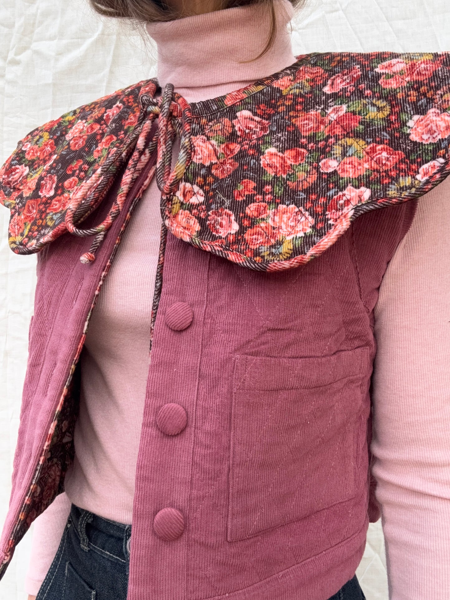 PREORDER - 100% RECYCLED COTTON CORDUROY - PEMBROKE CROP REVERSIBLE QUILTED JACKET/VEST FLORAL