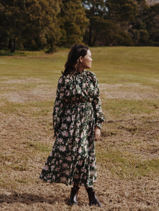 PRAIRIE ROSE FLORAL FOREST GREEN DRESS