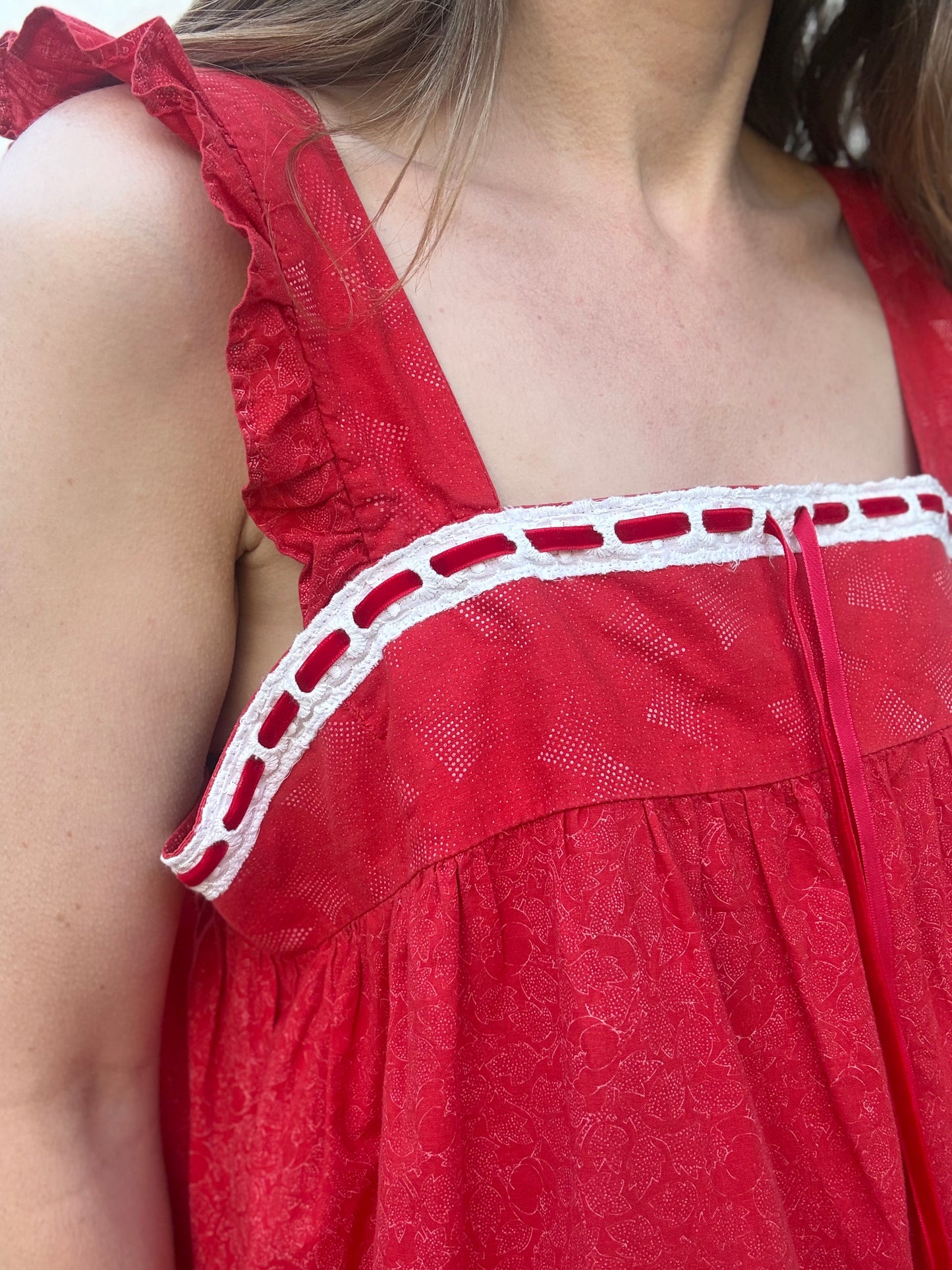 REWORKED - RED COTTON DAY DRESS 10-12