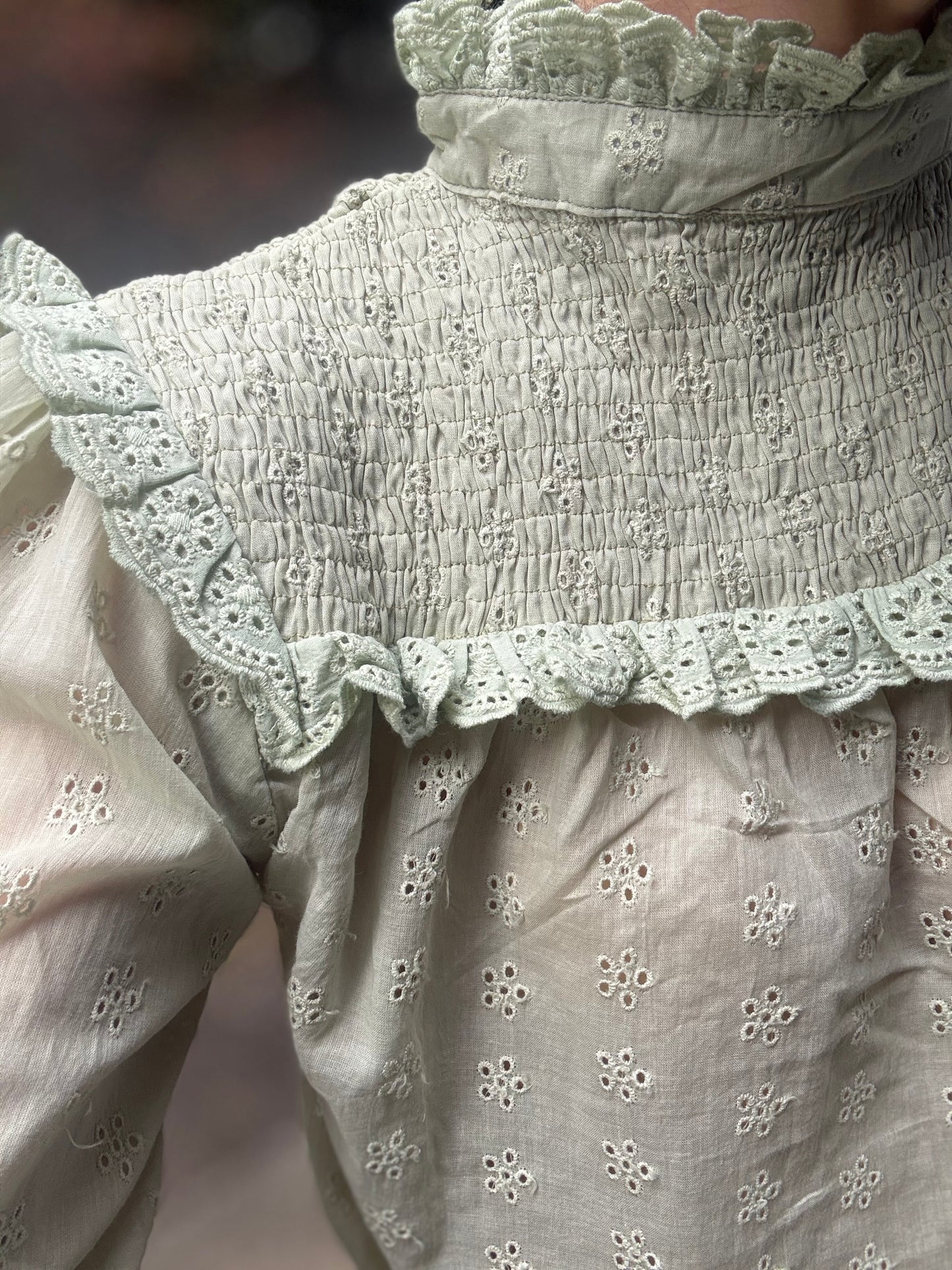 100% RECYCLED COTTON - BAMBI BLOUSE LIGHT MINT GREEN