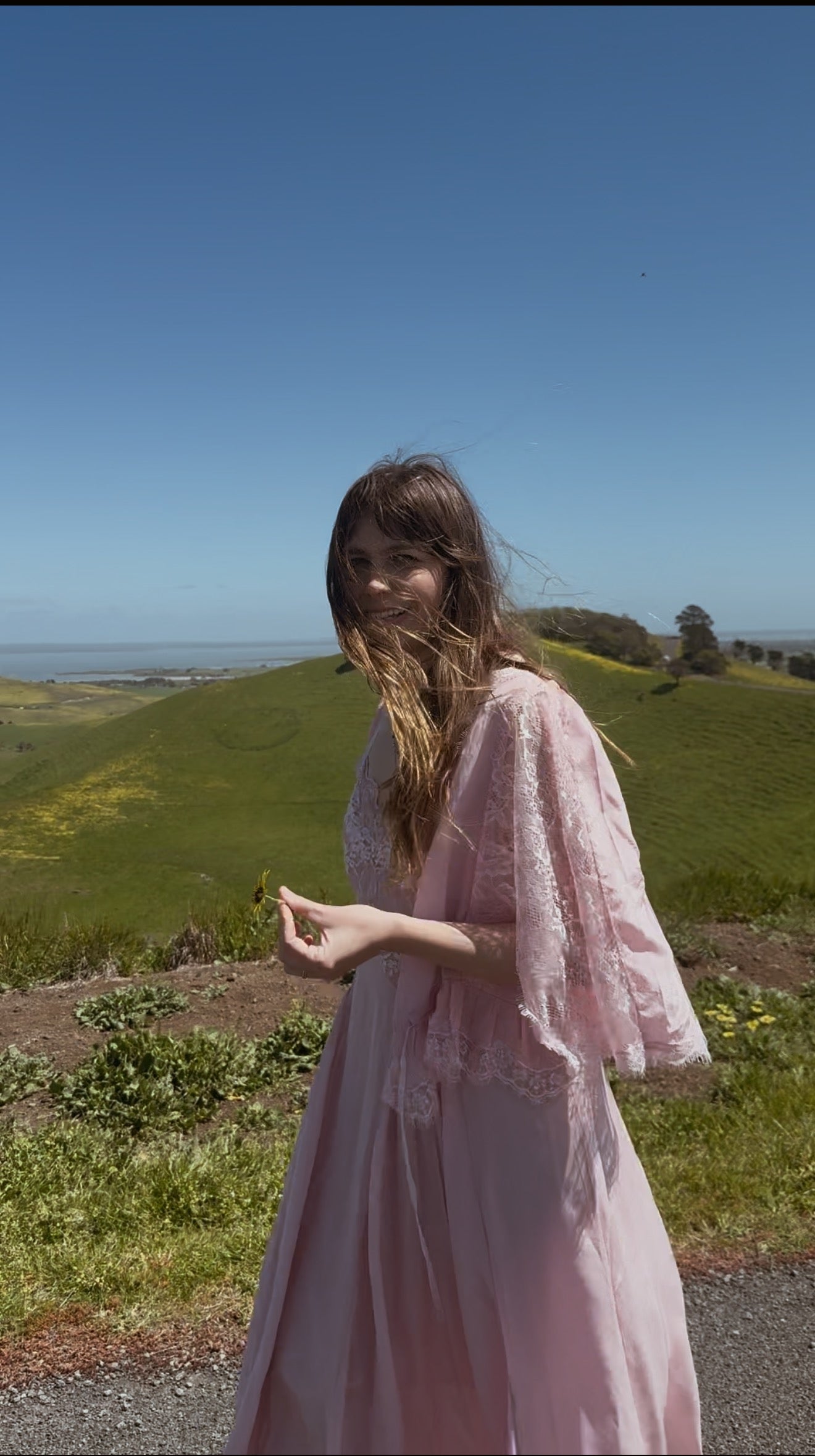 AMORET SILK CAPELET BLOUSE - PASTEL PINK