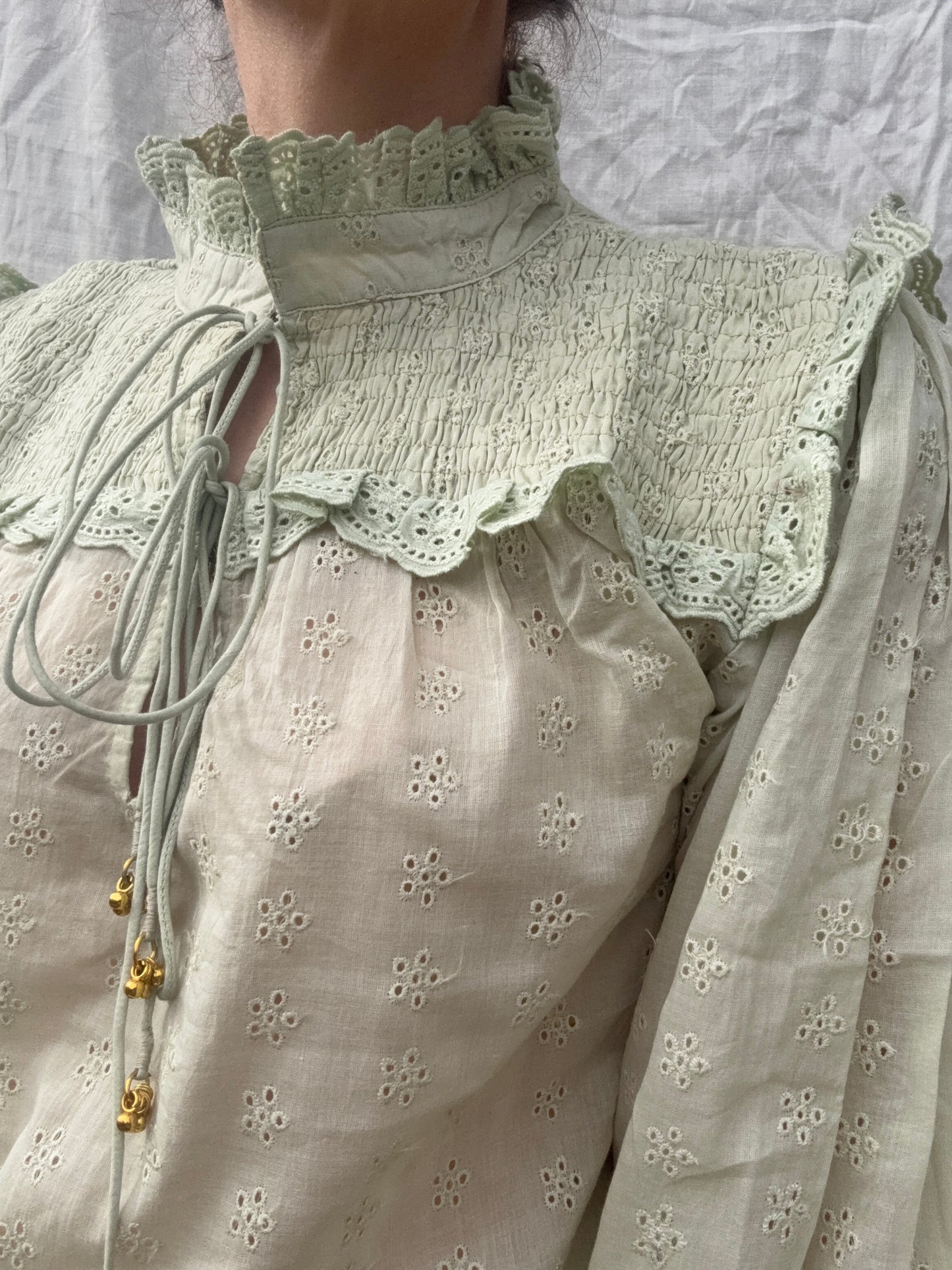 100% RECYCLED COTTON - BAMBI BLOUSE LIGHT MINT GREEN