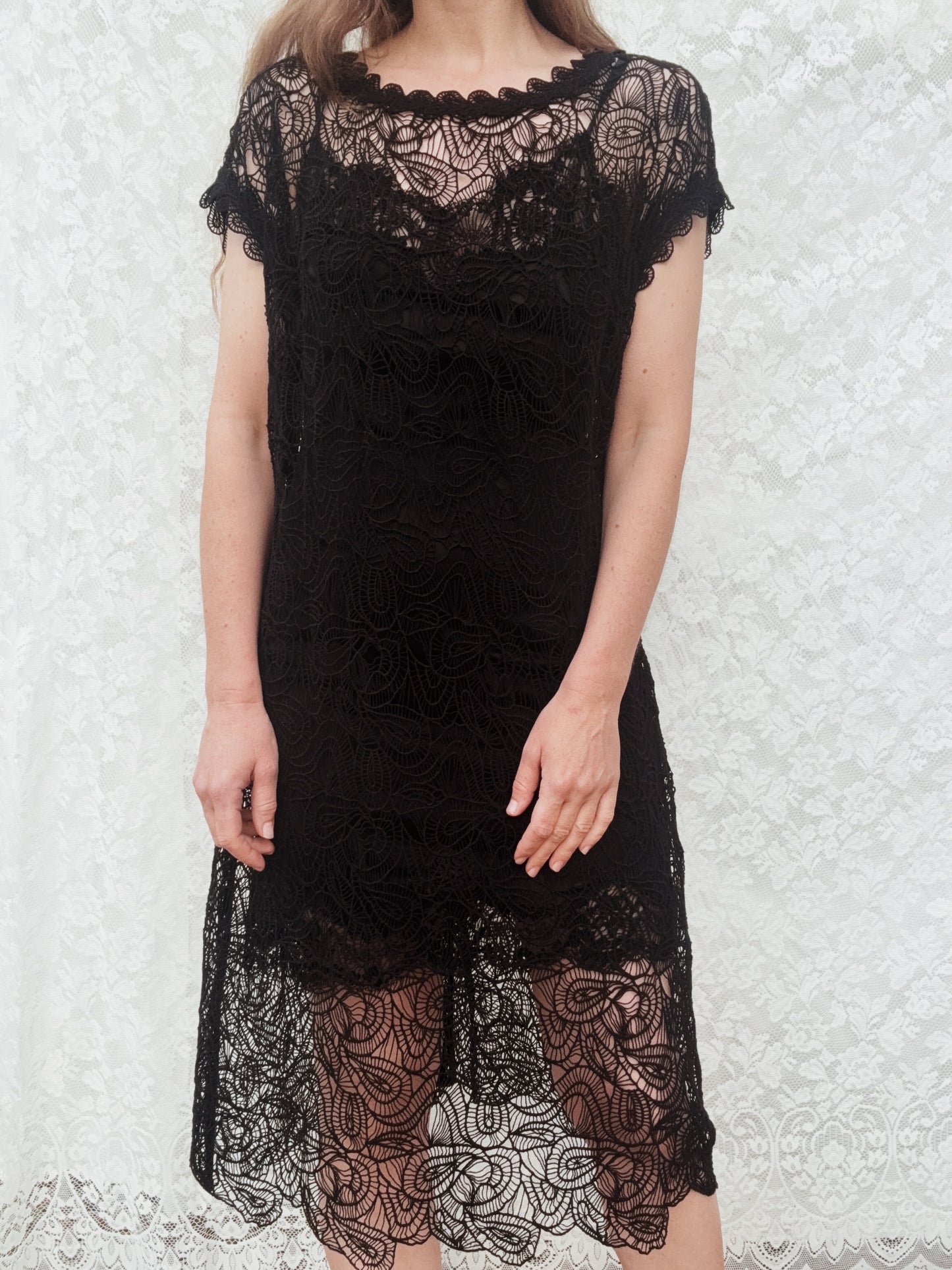 VINTAGE CROCHET LACE BLACK DRESS SMALL