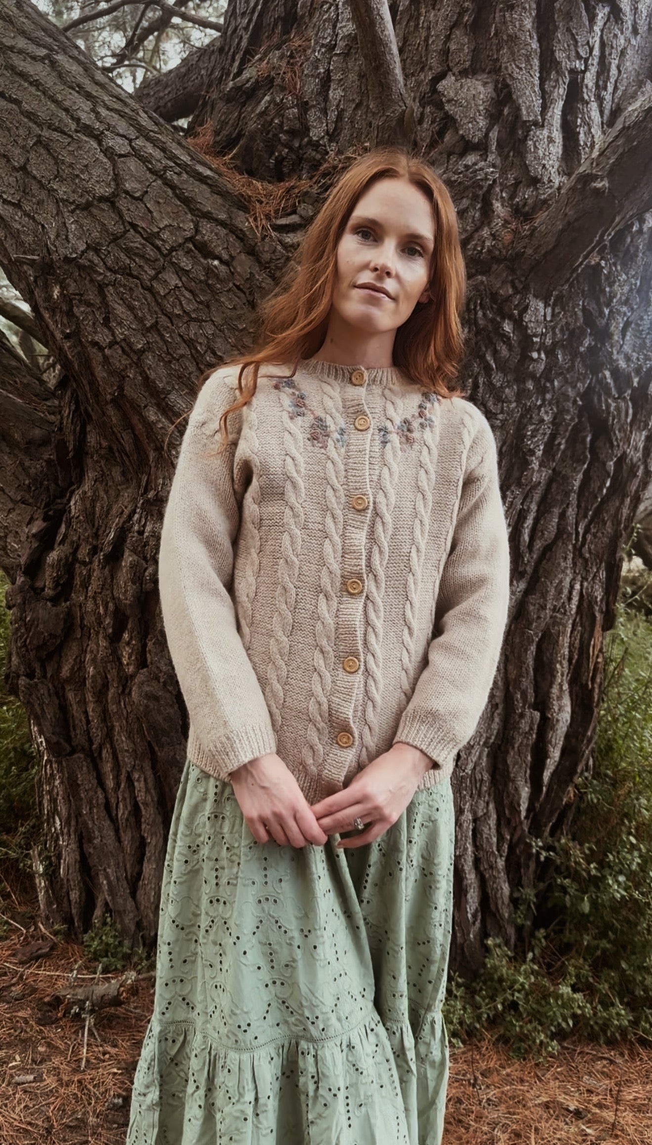 VINTAGE WOOL LINTEX EMBROIDERED CARDIGAN