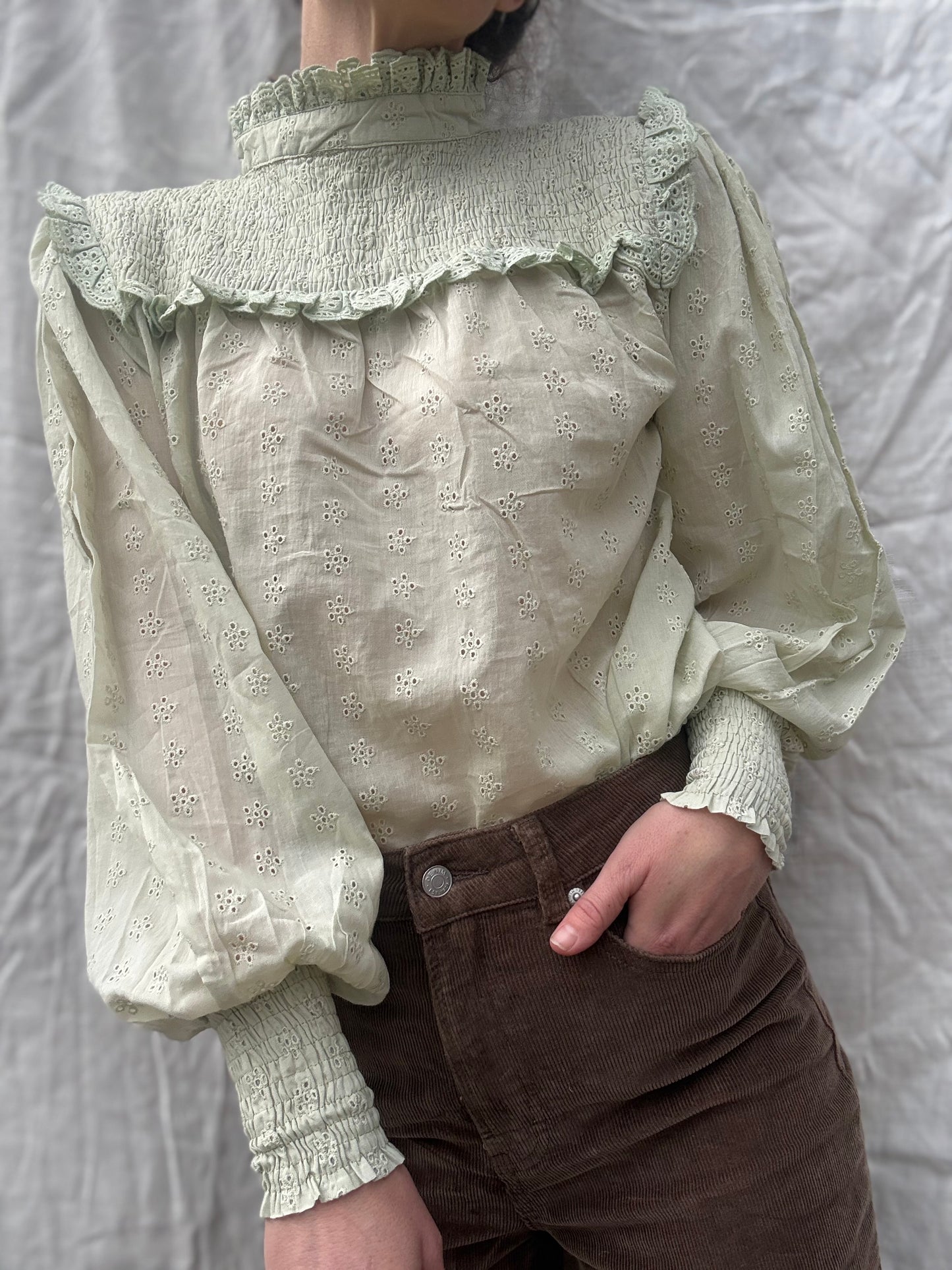 100% RECYCLED COTTON - BAMBI BLOUSE LIGHT MINT GREEN
