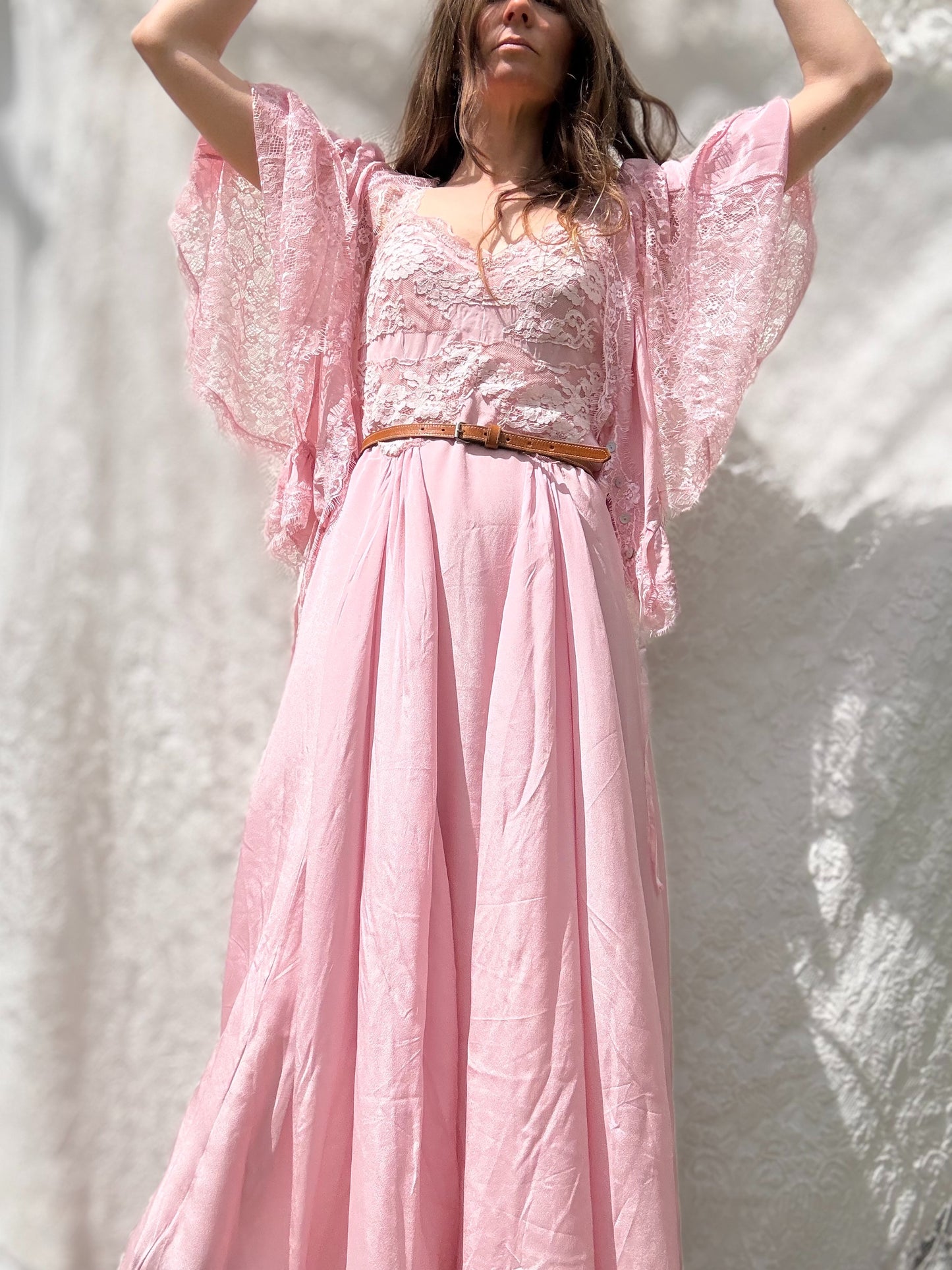 AMORET SILK CAPELET BLOUSE - PASTEL PINK