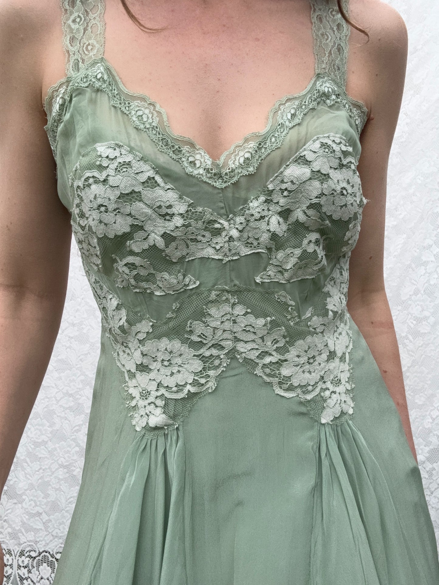 AURORA SILK & LACE DRESS - SAGE