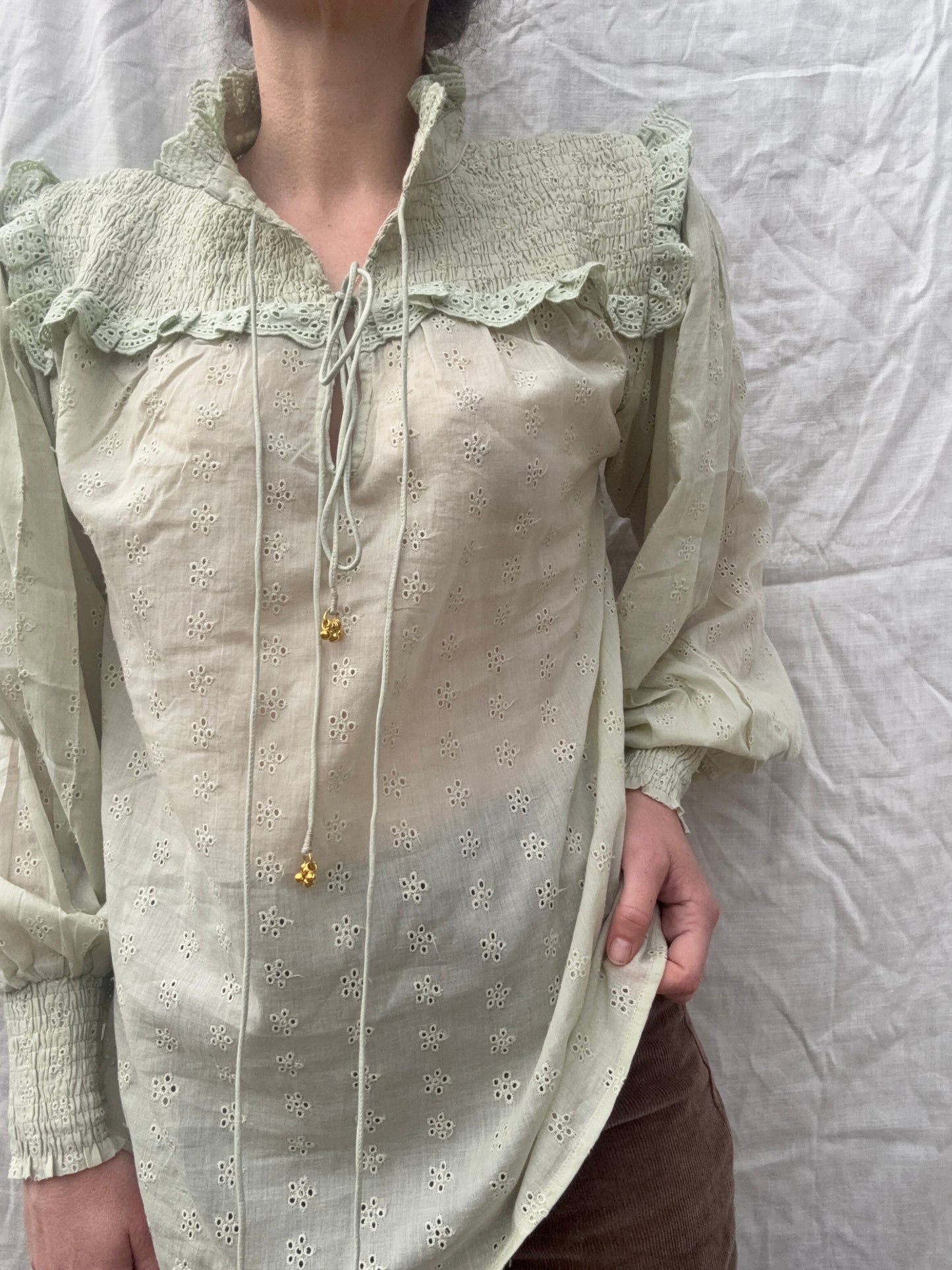 100% RECYCLED COTTON - BAMBI BLOUSE LIGHT MINT GREEN
