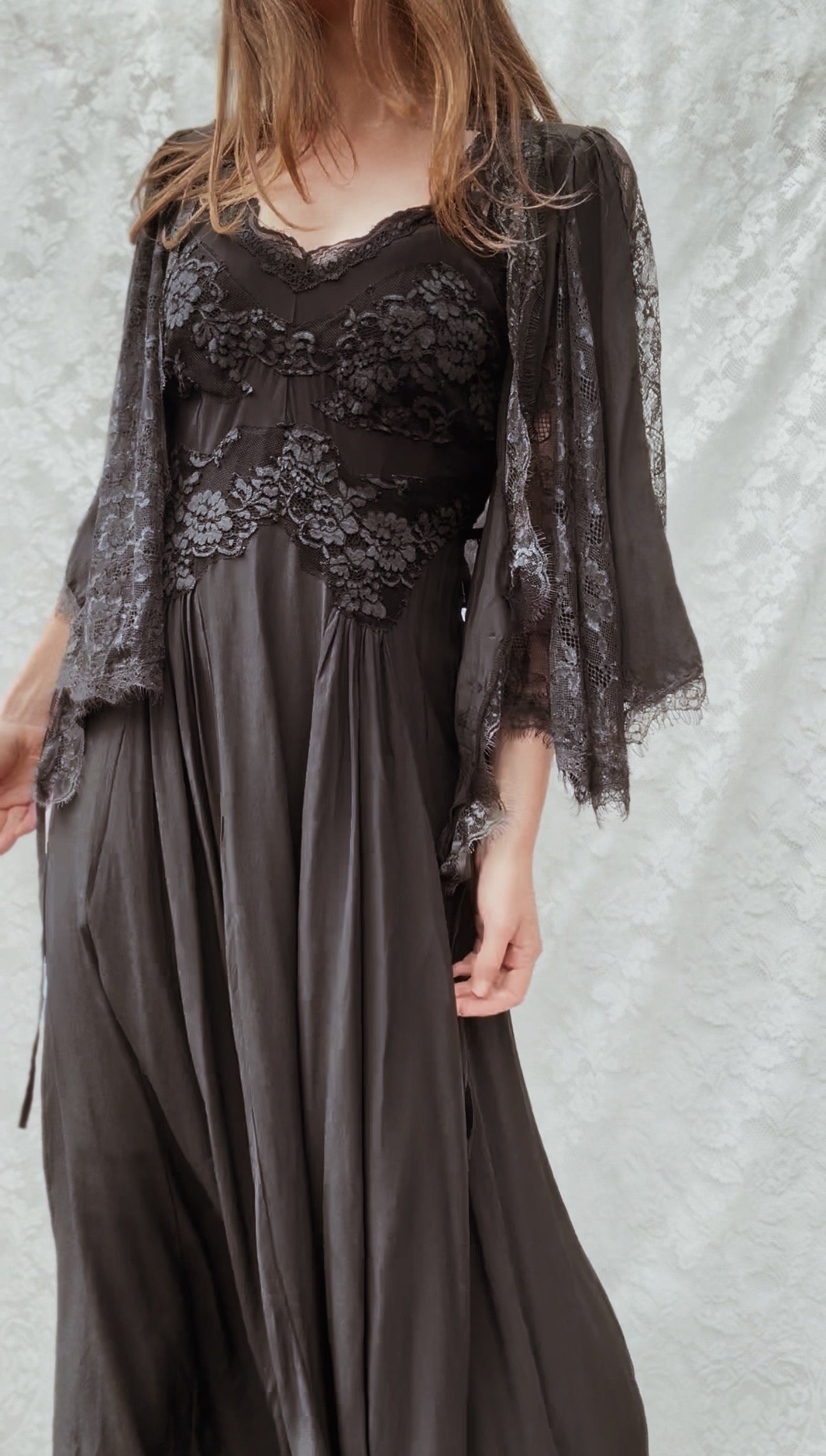 PREORDER AURORA SILK & LACE DRESS - BLACK