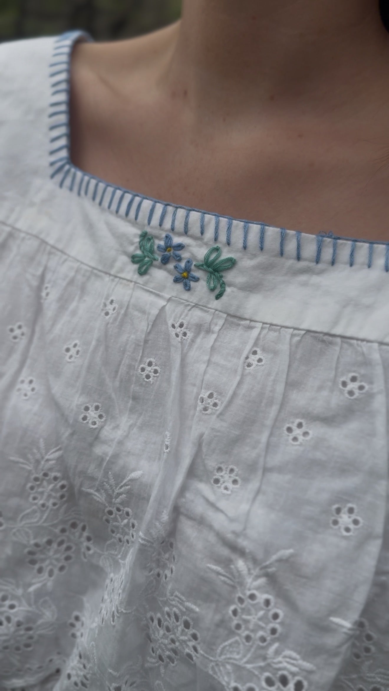 REWORKED - ONE OF A KIND COTTON EMBROIDERED BLOUSE MEDIUM - LARGE