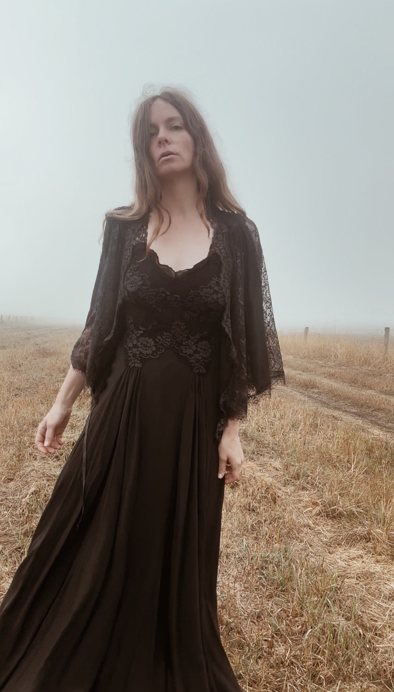 AMORET SILK CAPELET BLOUSE - BLACK