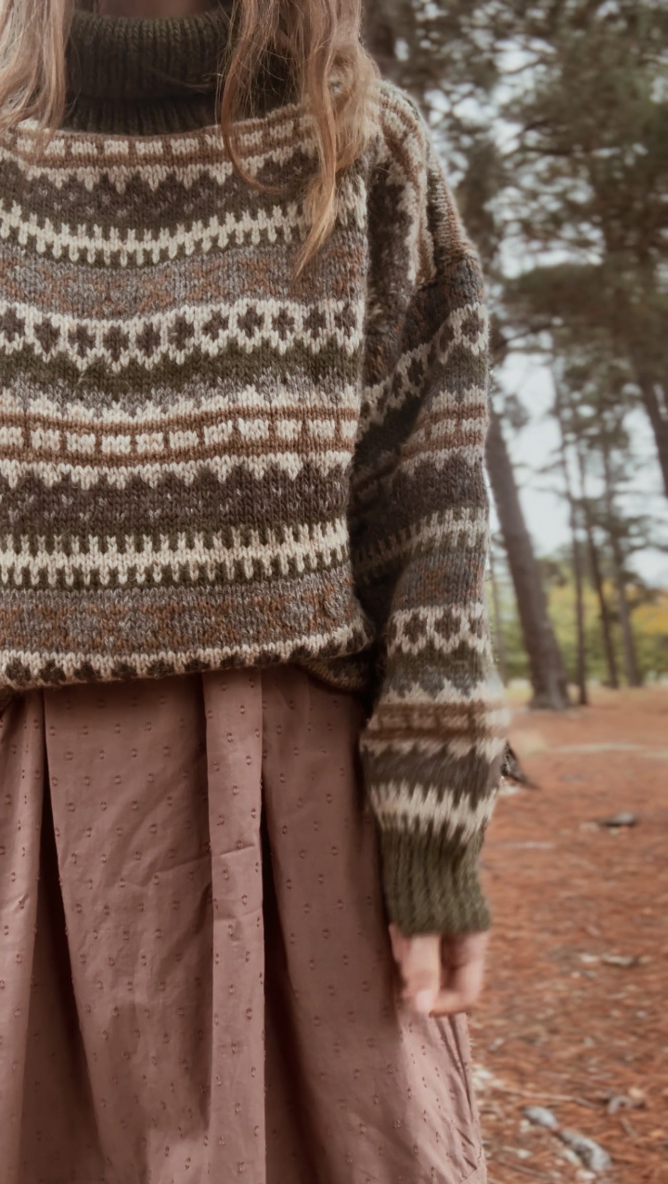 VINTAGE HANDMADE GREEN WOOL JUMPER S-XL