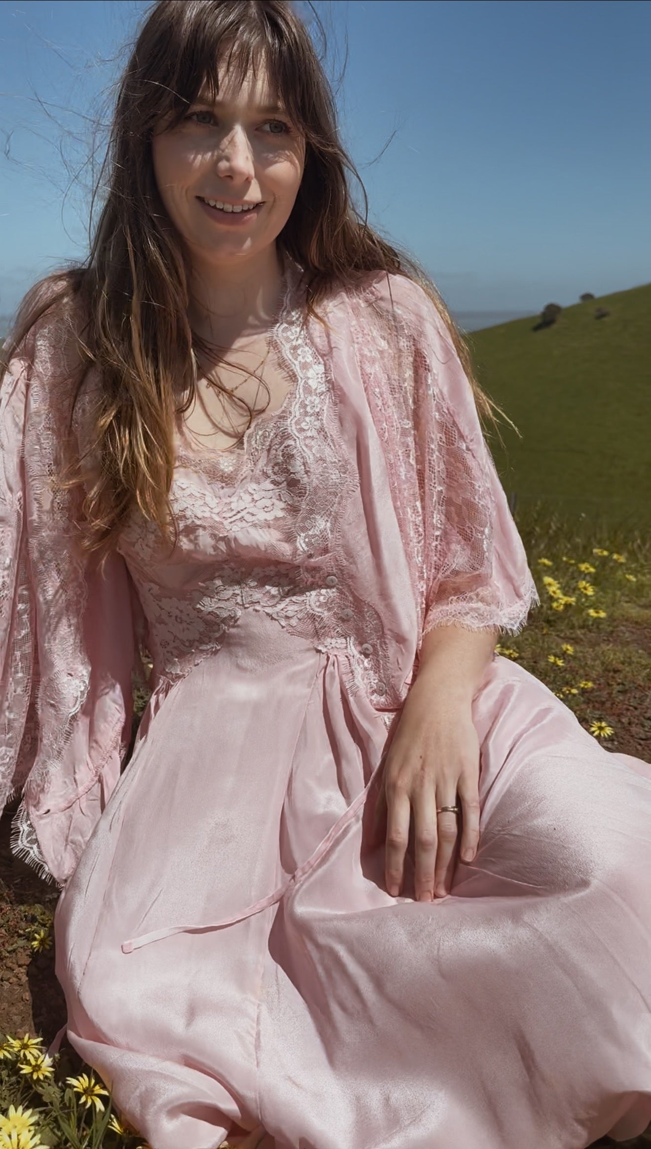 AURORA SILK & LACE DRESS - PASTEL PINK