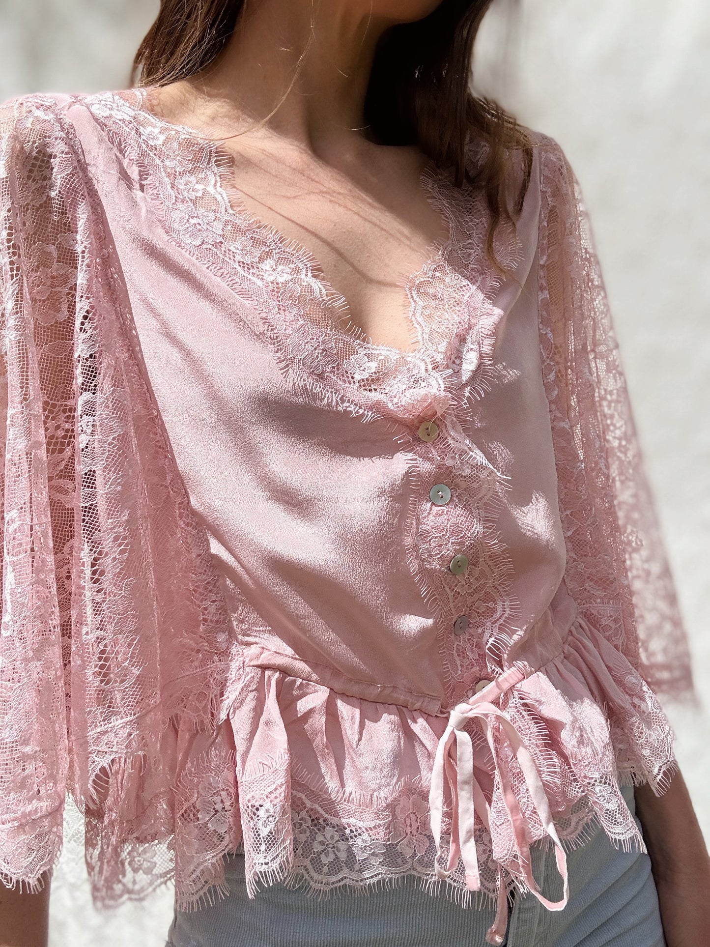 AMORET SILK CAPELET BLOUSE - PASTEL PINK