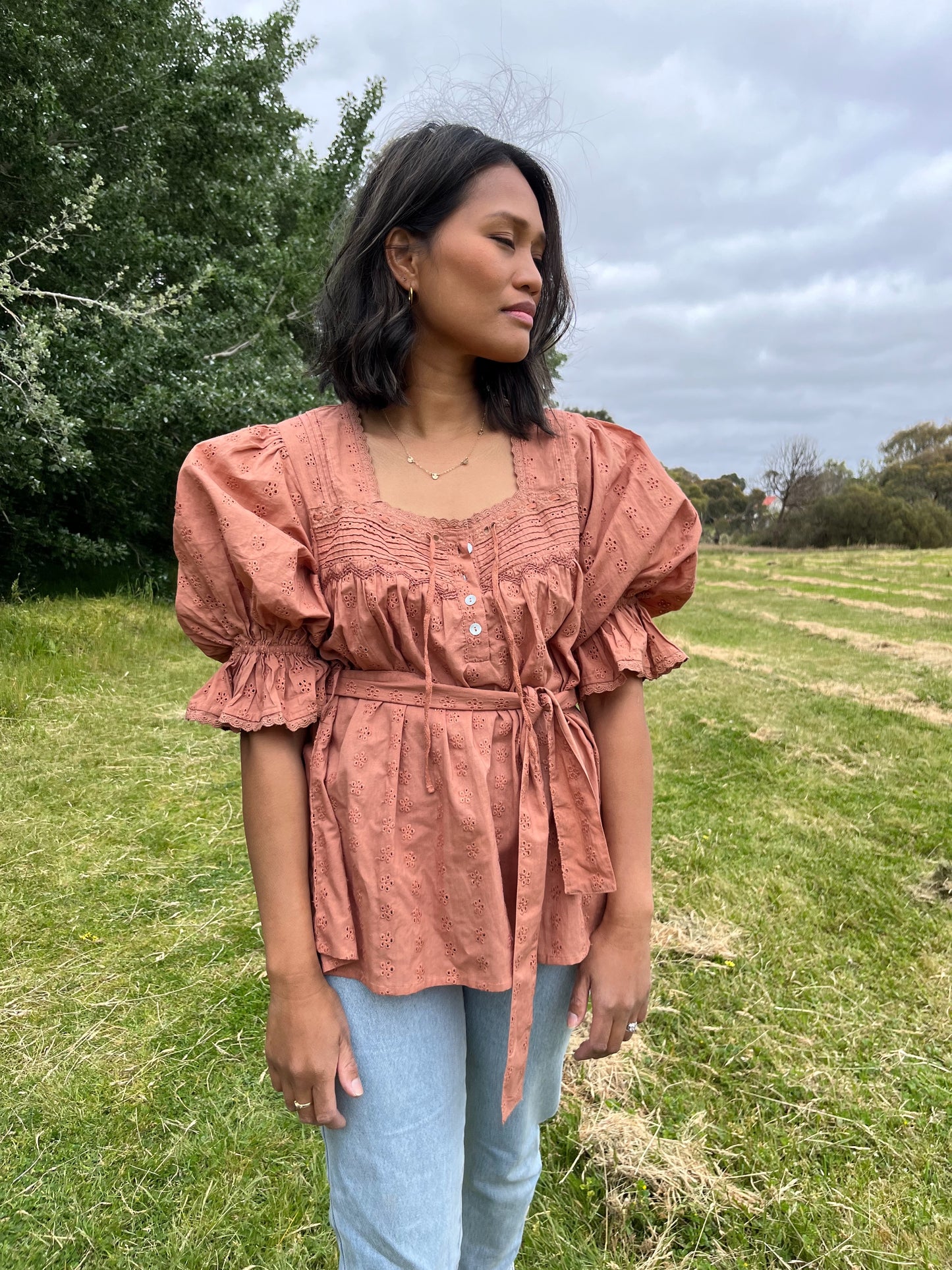 PRELOVED - 100% RECYCLED COTTON - MORNING SONG HAND SMOCKED BLOUSE ANTIQUE BROWN