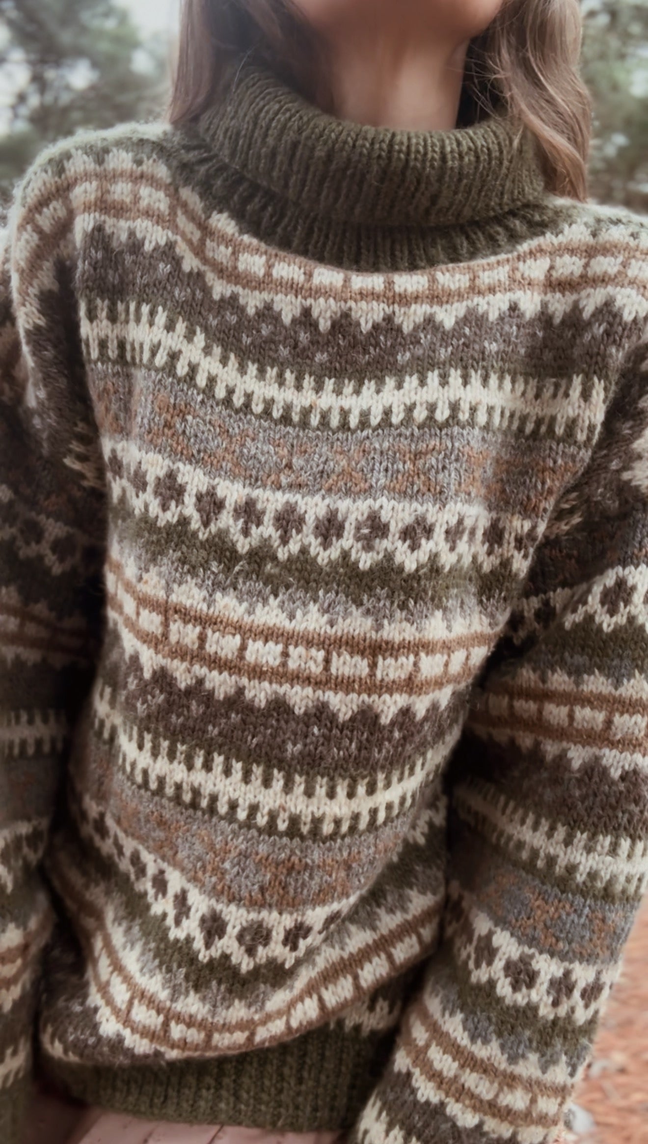 VINTAGE HANDMADE GREEN WOOL JUMPER S-XL