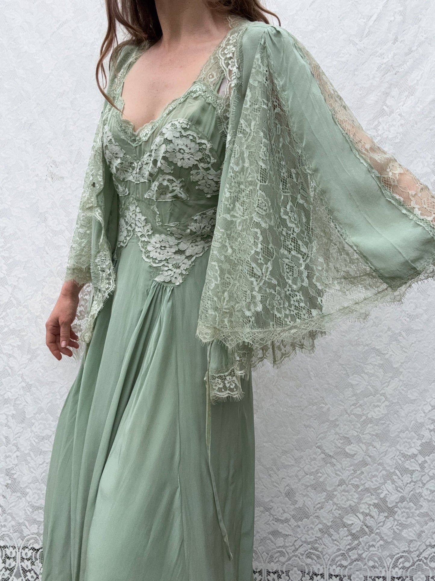 AURORA SILK & LACE DRESS - SAGE