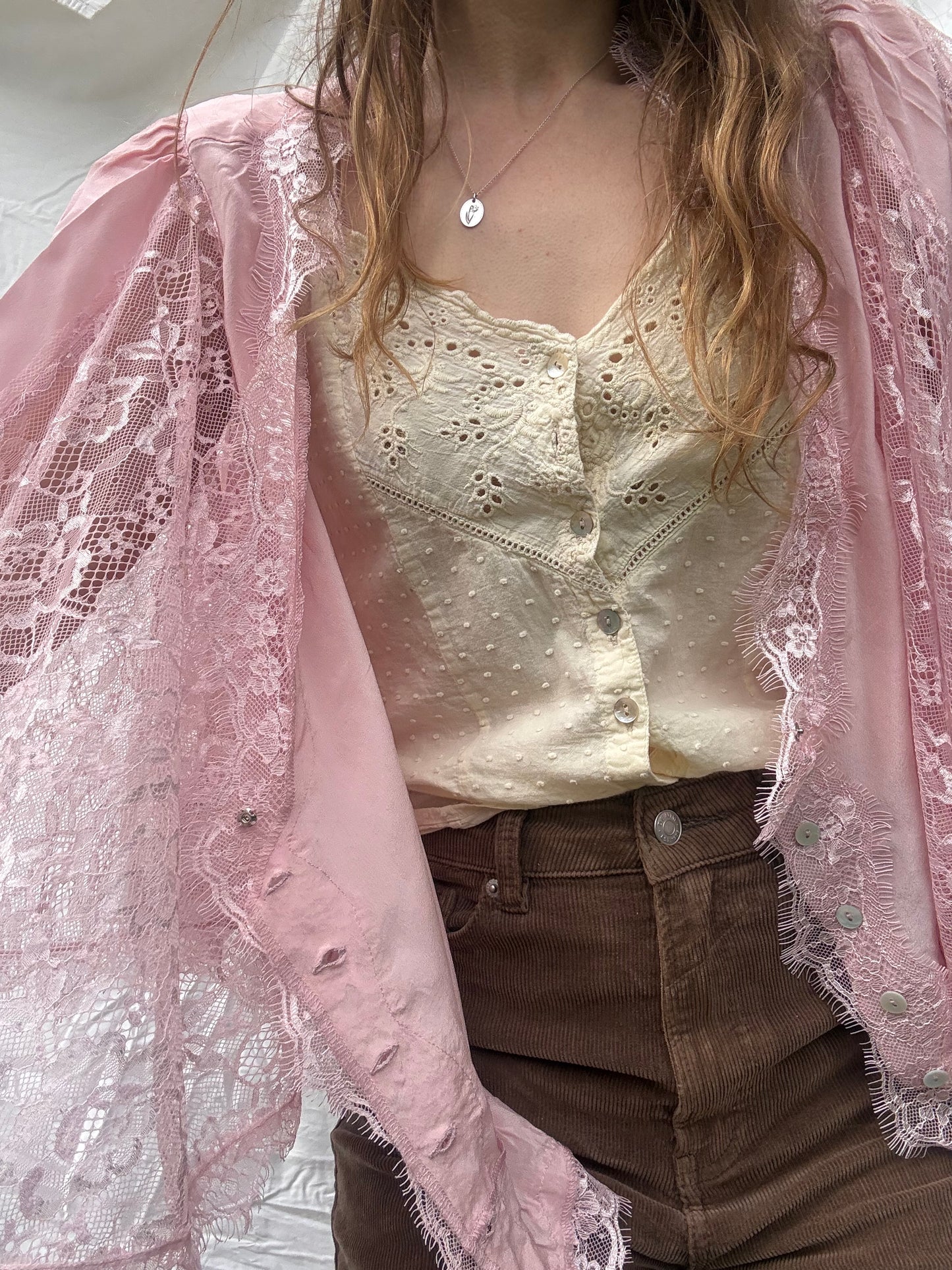 PRELOVED - AMORET SILK CAPELET BLOUSE - PASTEL PINK LARGE