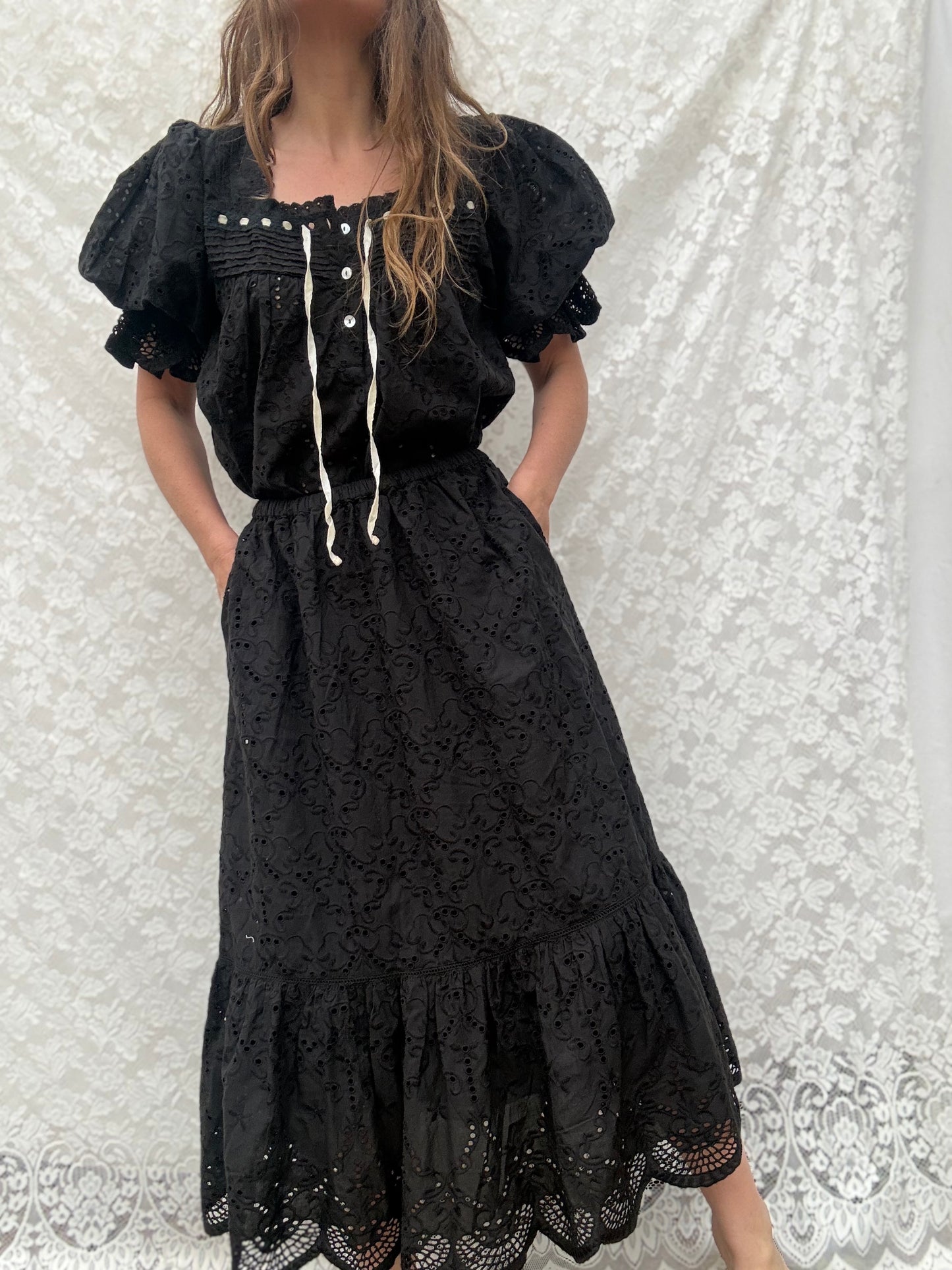 100% RECYCLED COTTON - MORNING SONG BLOUSE BLACK