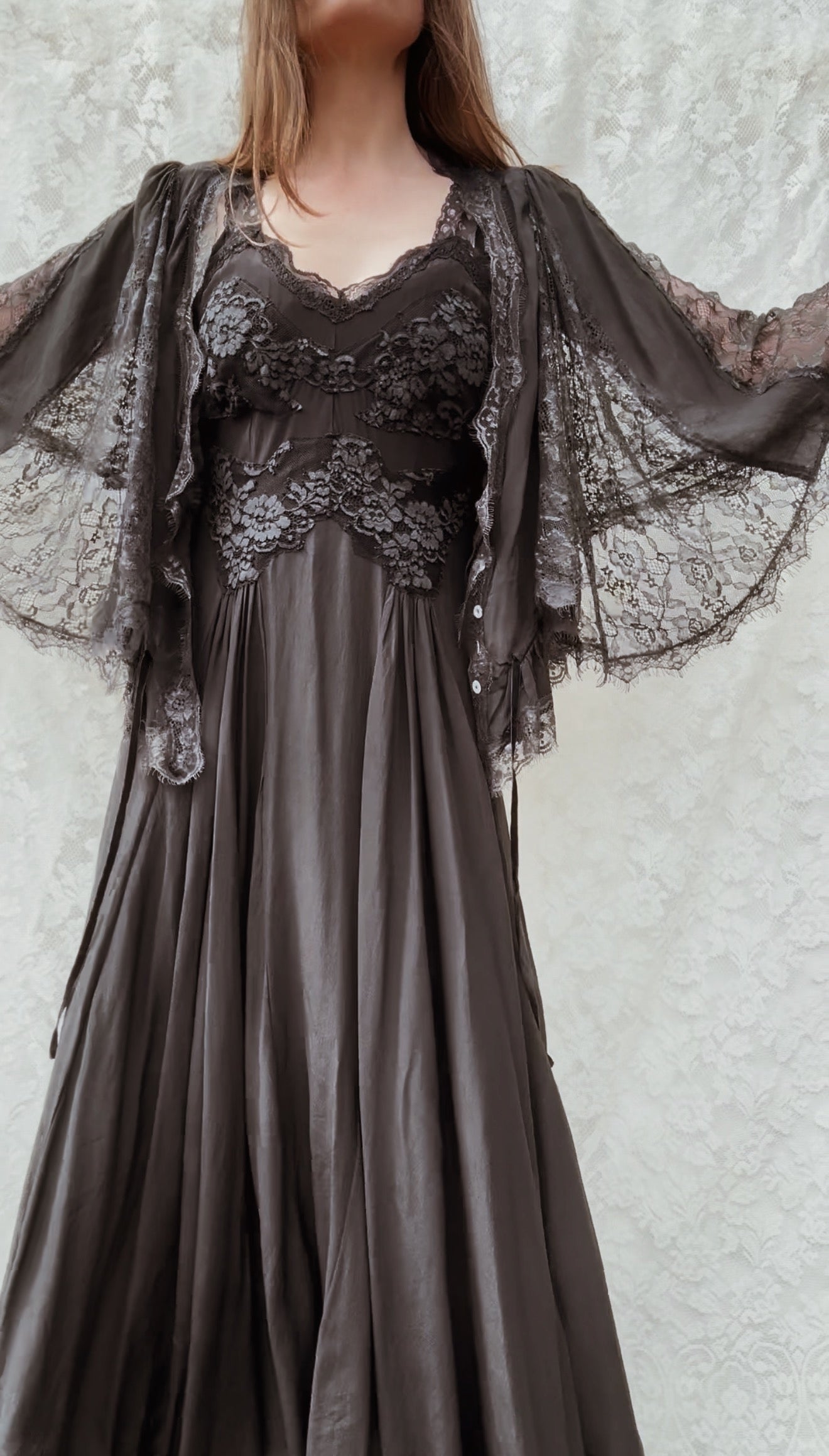 PREORDER AURORA SILK & LACE DRESS - BLACK