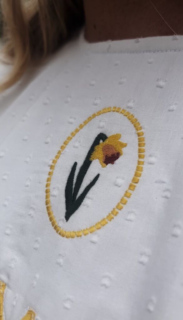 ANKOA X AMY LOUISE - DAFFODIL PENDANT AND CHAIN YELLOW GOLD