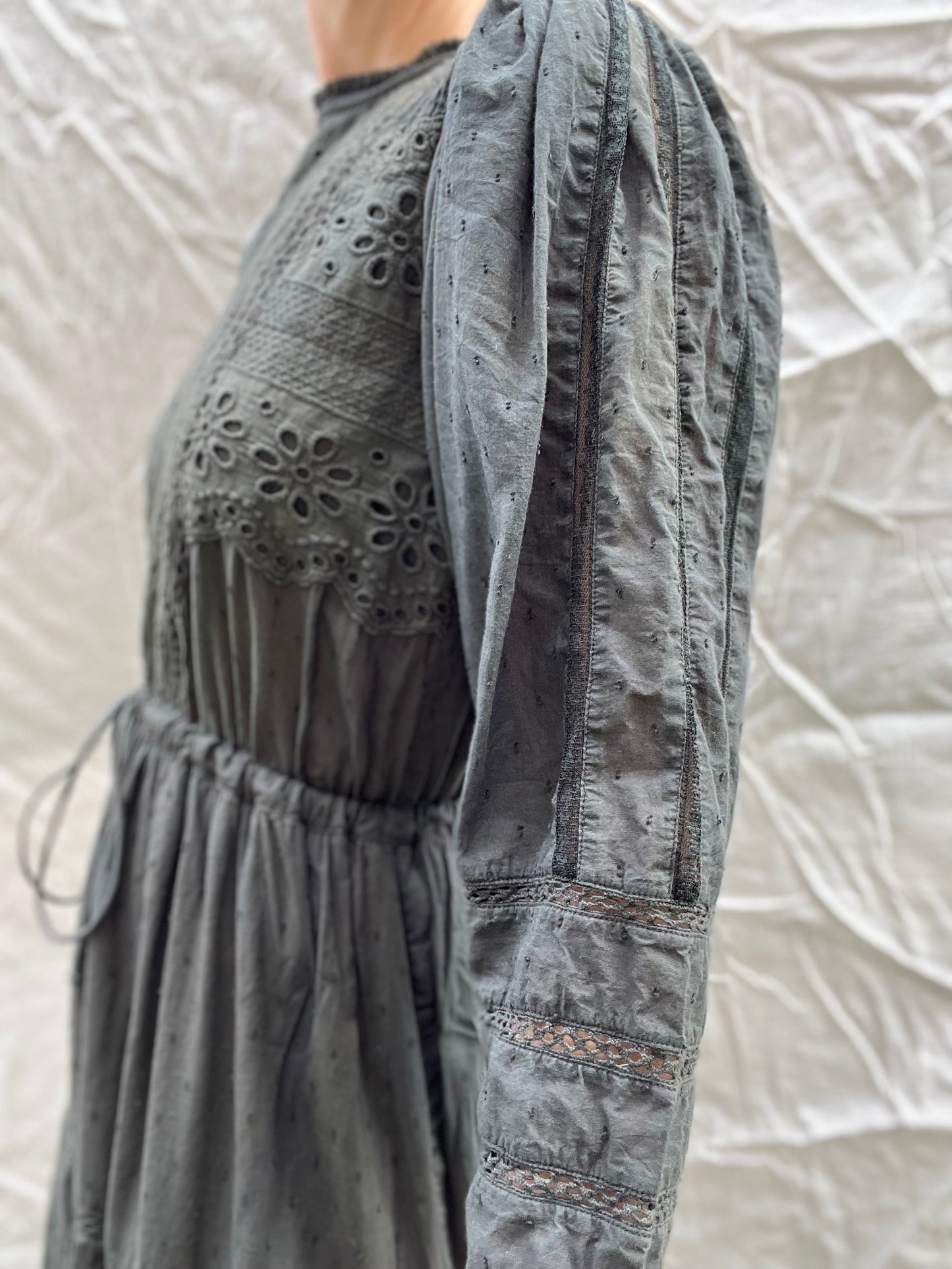 SAINSBURY COTTON LACE DRESS WASHED BLACK