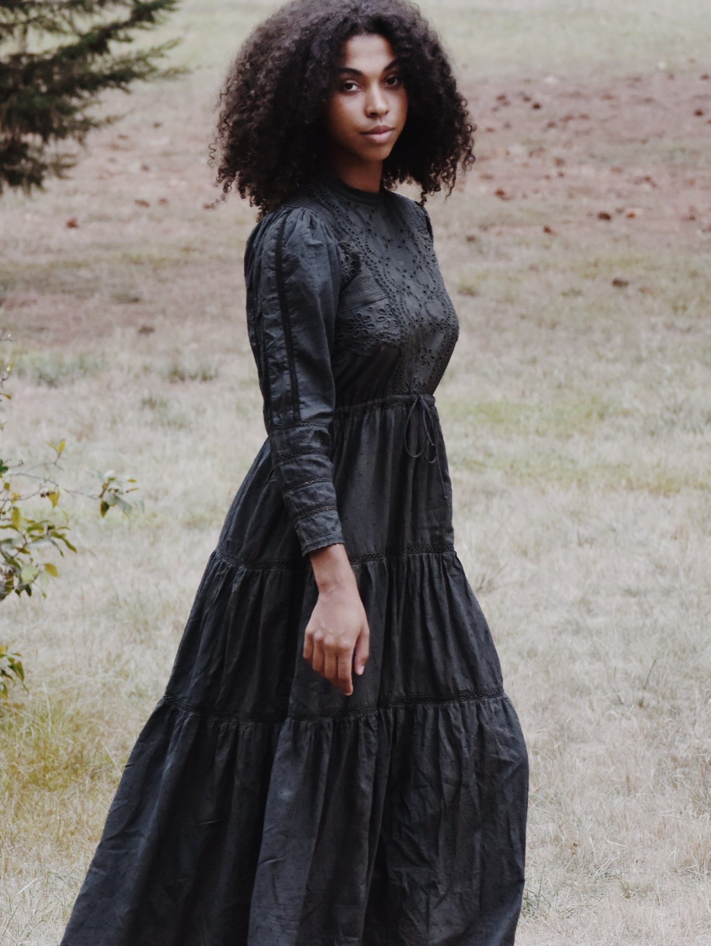 SAINSBURY COTTON LACE DRESS WASHED BLACK