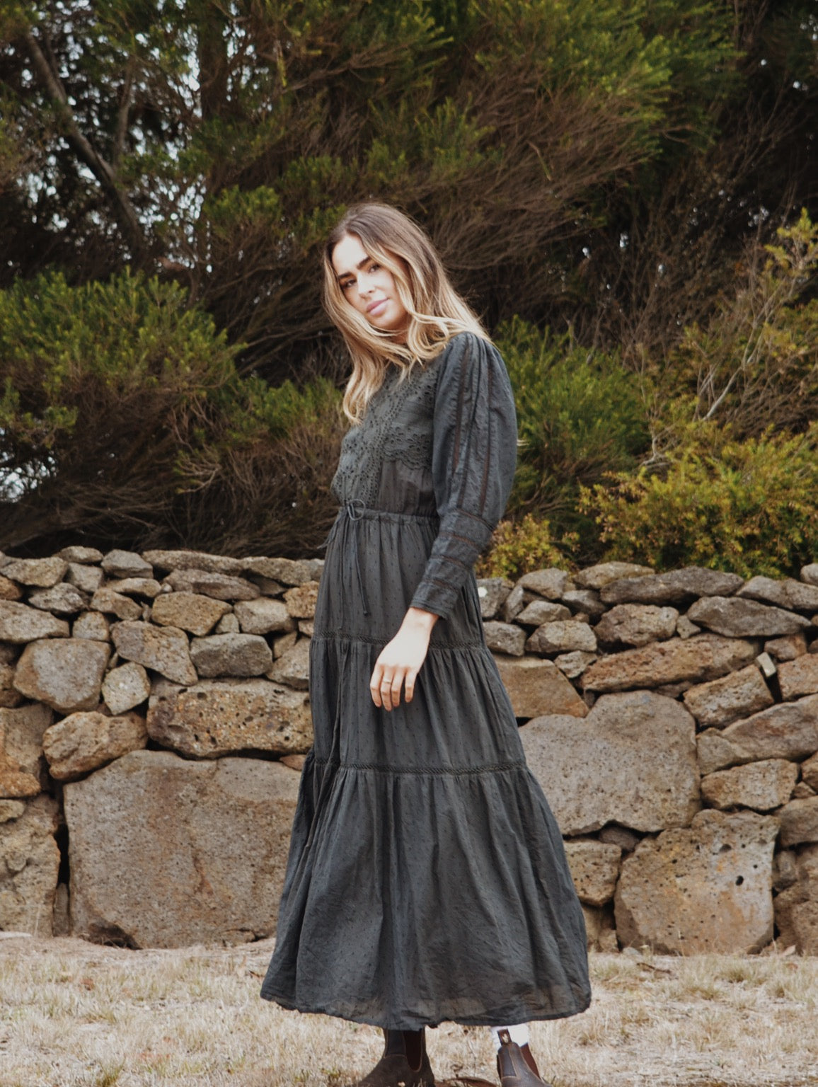 SAINSBURY COTTON LACE DRESS WASHED BLACK