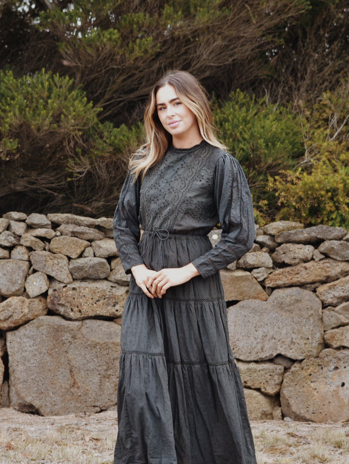 SAINSBURY COTTON LACE DRESS WASHED BLACK