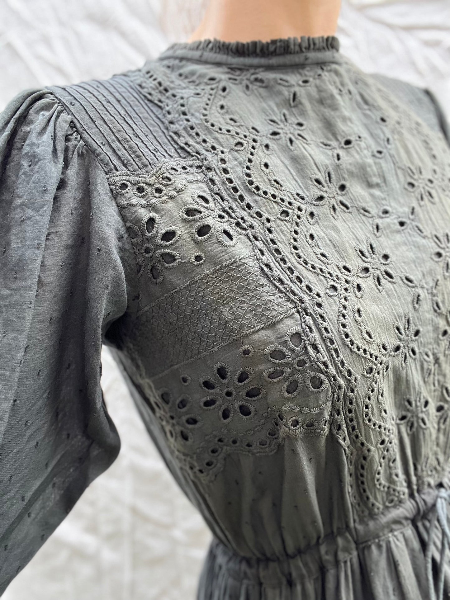 SAINSBURY COTTON LACE DRESS WASHED BLACK