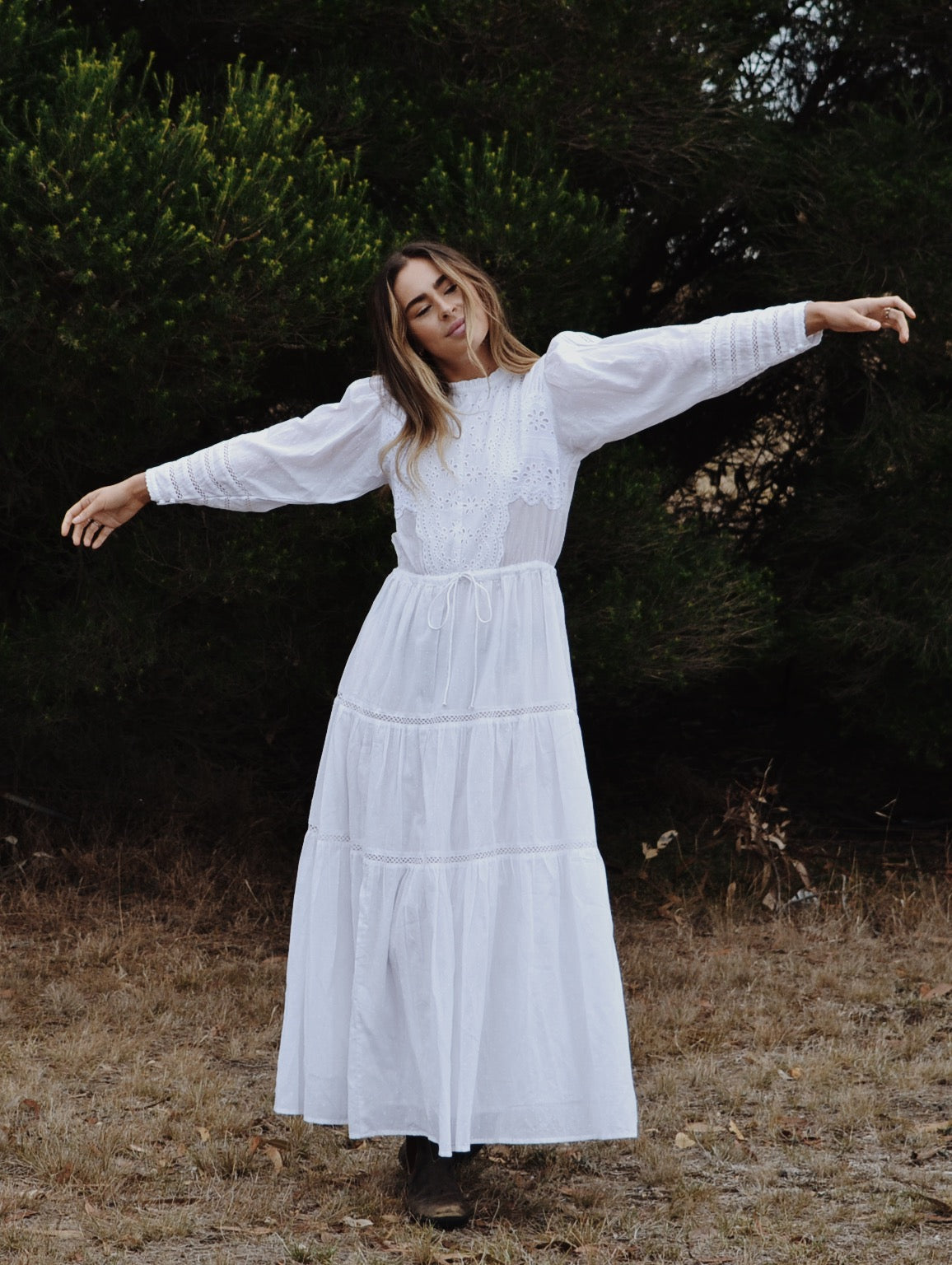 SAINSBURY COTTON LACE DRESS WHITE