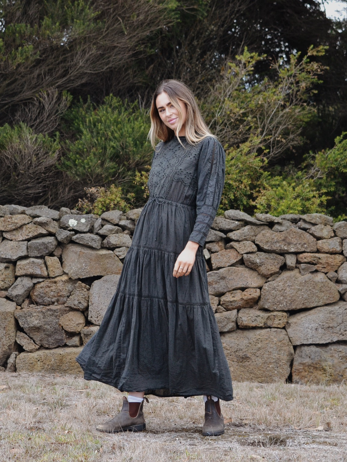 SAINSBURY COTTON LACE DRESS WASHED BLACK