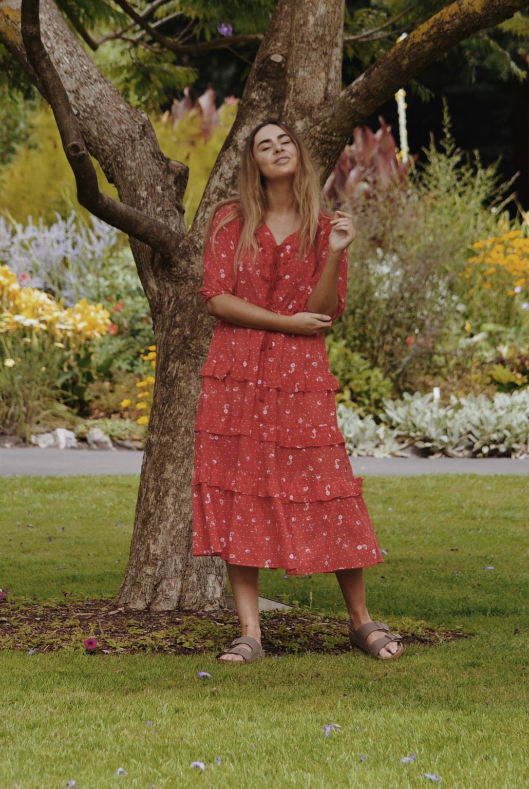 THEA RED COSMOS FLORAL DRESS