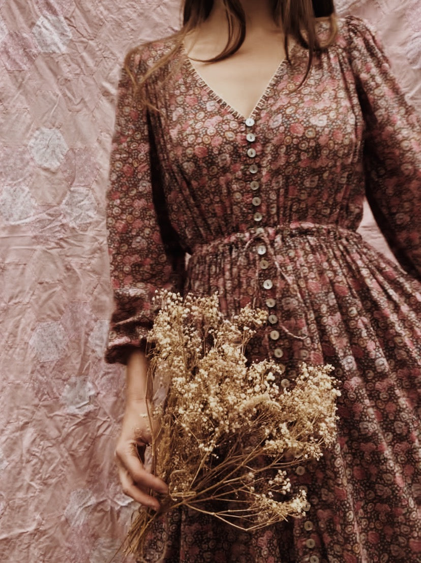 SMALL RESTOCK - MAÈLI MIDI DRESS BROWN FLORAL