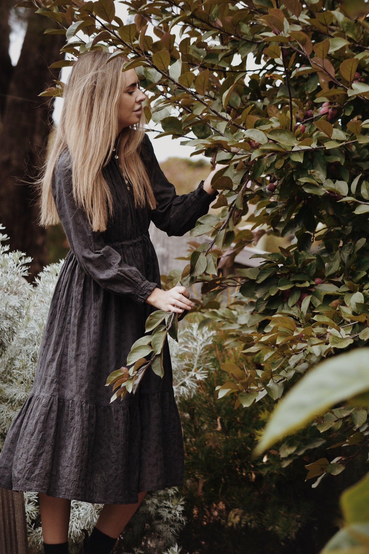 PRAIRIE DRESS WASHED BLACK LACE COTTON