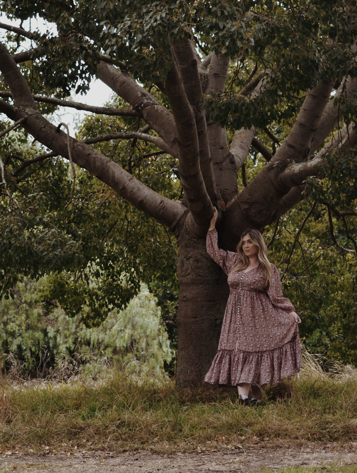 SMALL RESTOCK - MAÈLI MIDI DRESS BROWN FLORAL