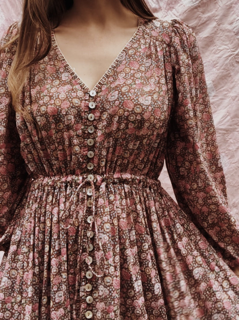 SMALL RESTOCK - MAÈLI MIDI DRESS BROWN FLORAL