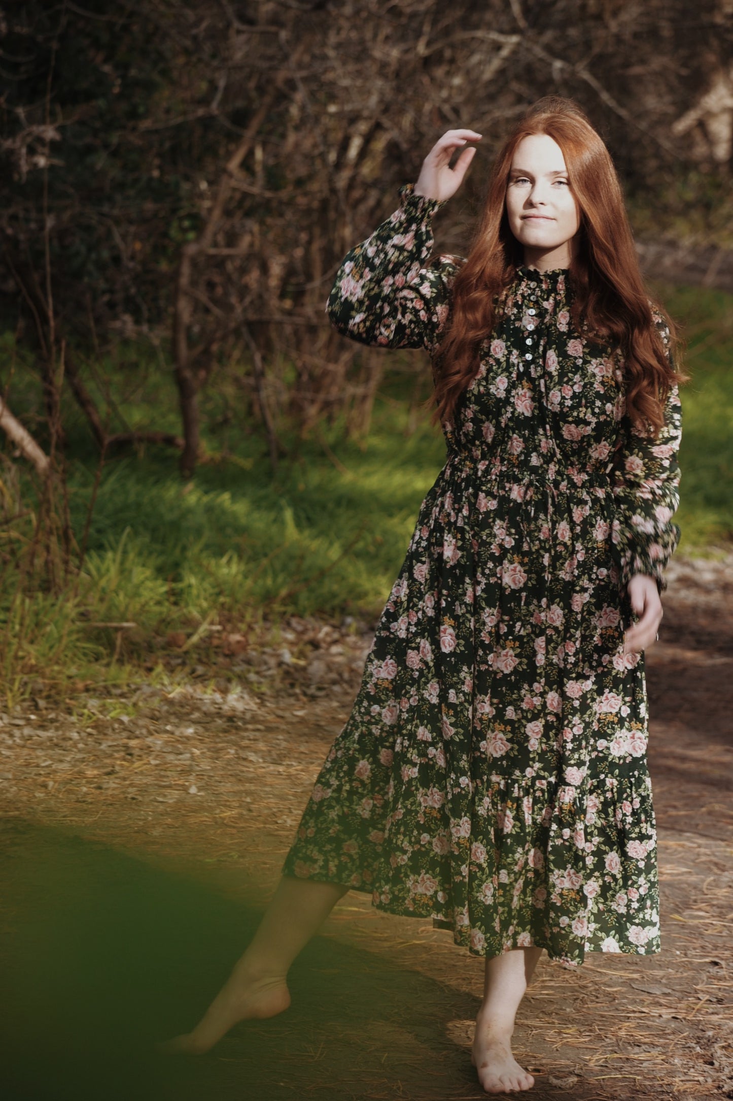 PRAIRIE ROSE FLORAL FOREST GREEN DRESS