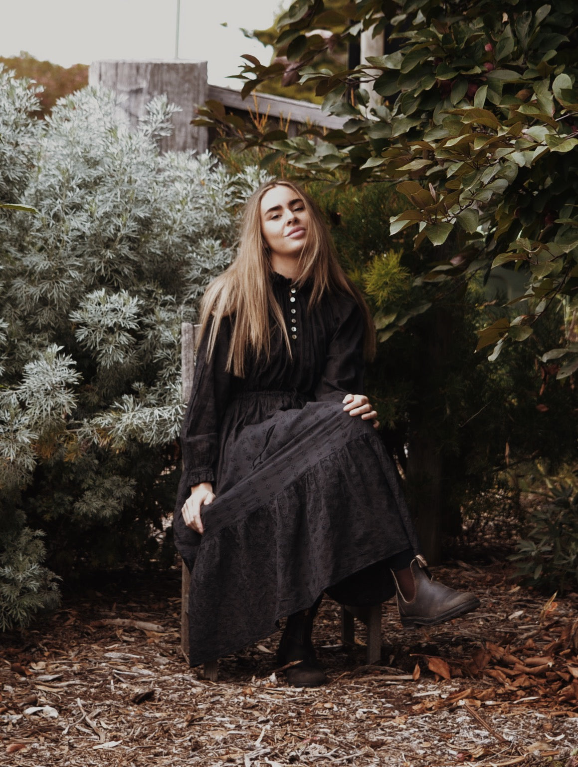 PRAIRIE DRESS WASHED BLACK LACE COTTON