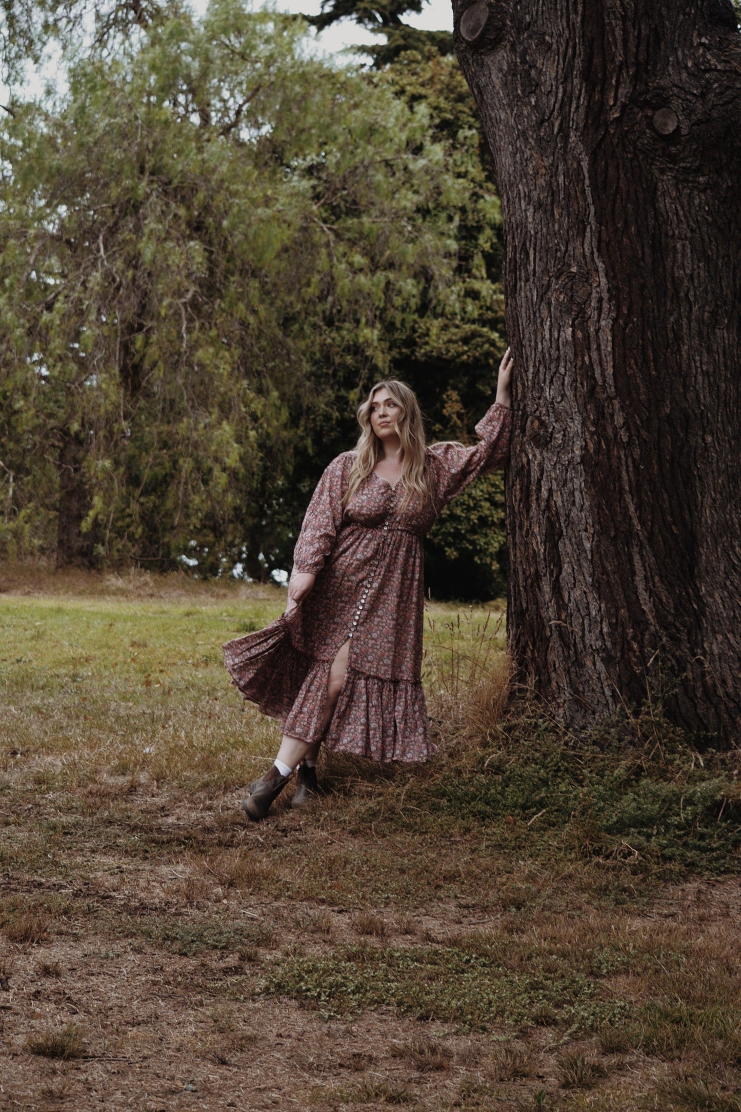 SMALL RESTOCK - MAÈLI MIDI DRESS BROWN FLORAL