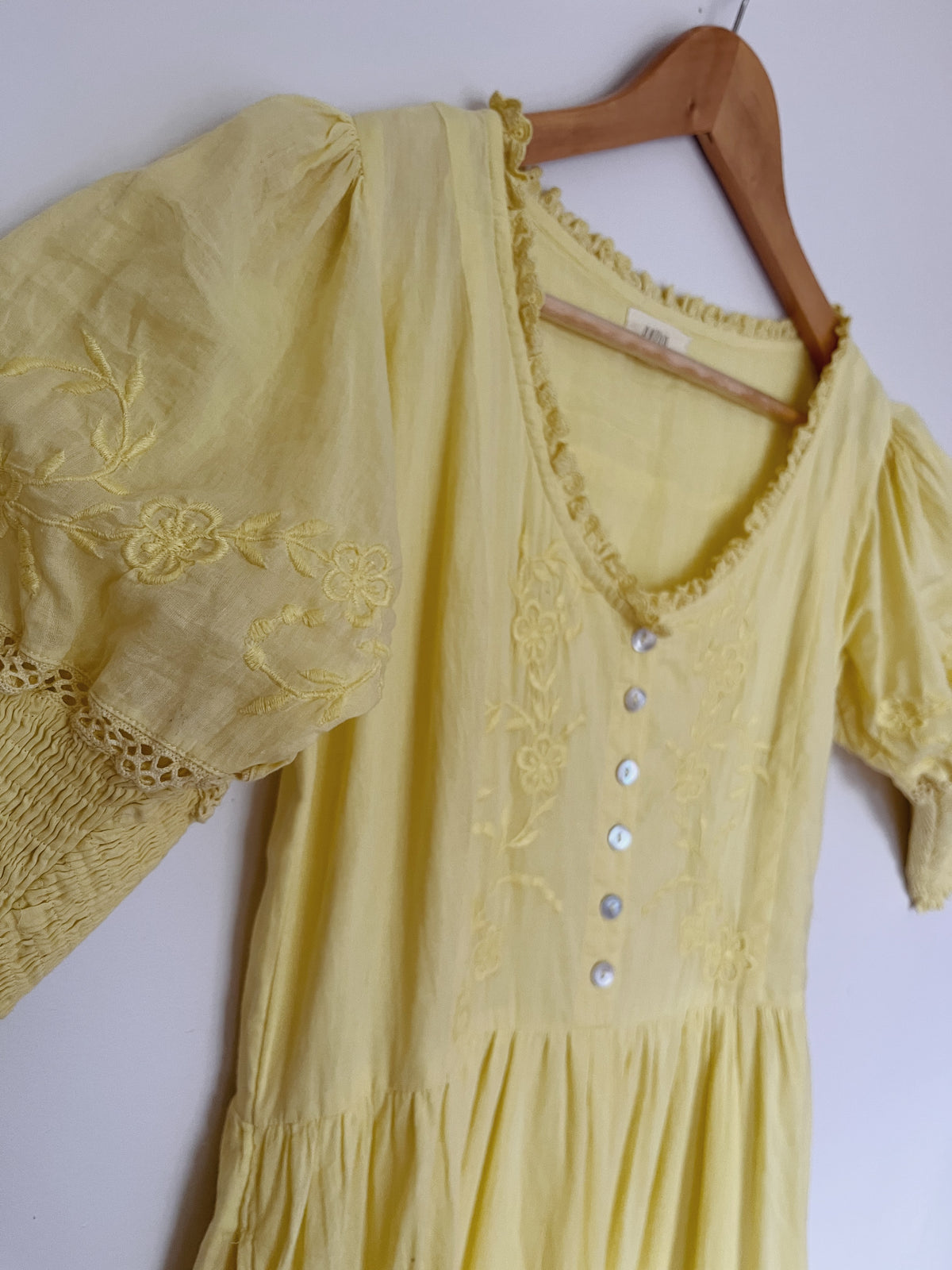 PRELOVED - AUGUSTINE MAXI DRESS LEMON MERINGUE XS